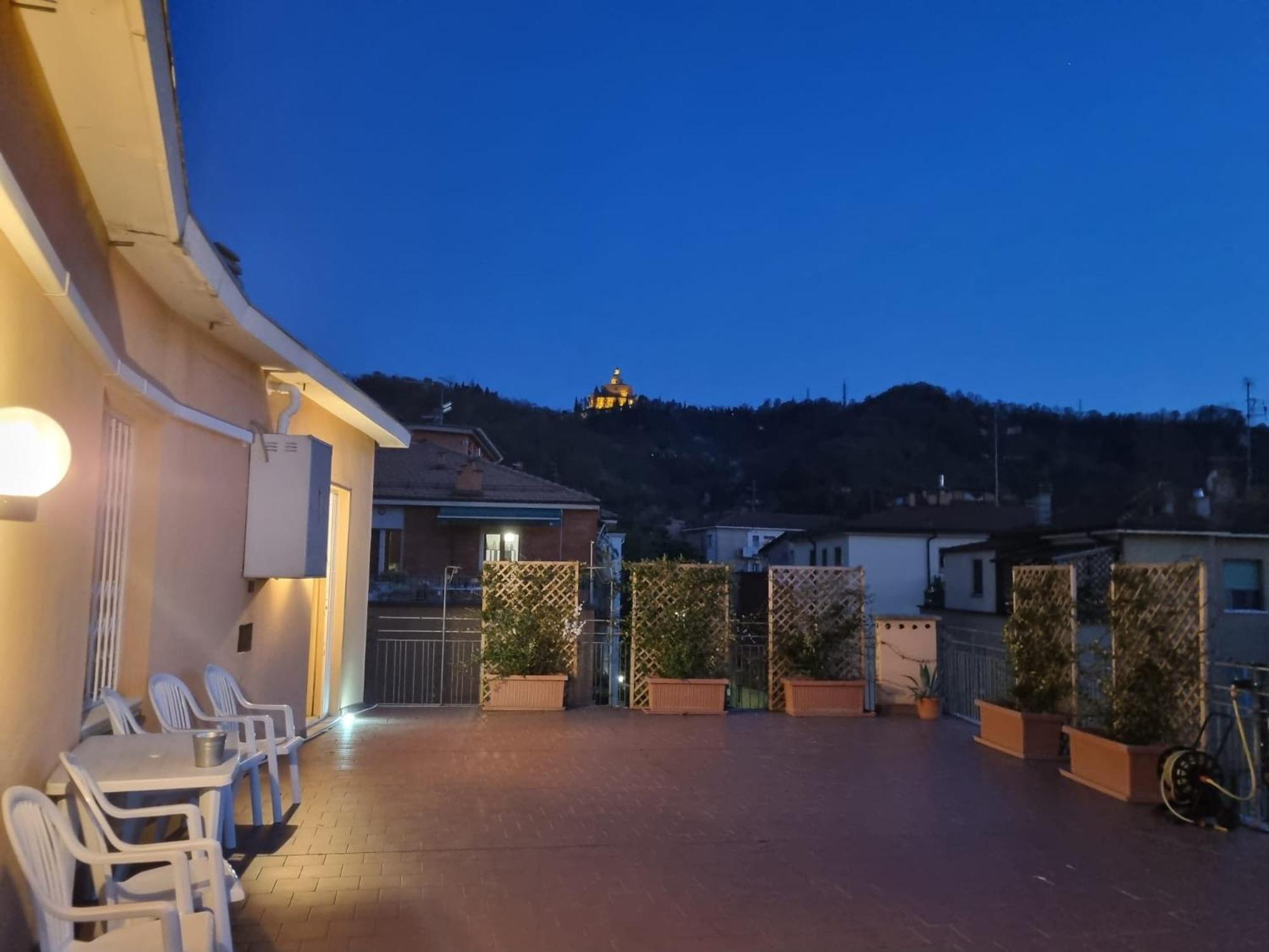 Attico Vista San Luca Lejlighed Bologna Eksteriør billede